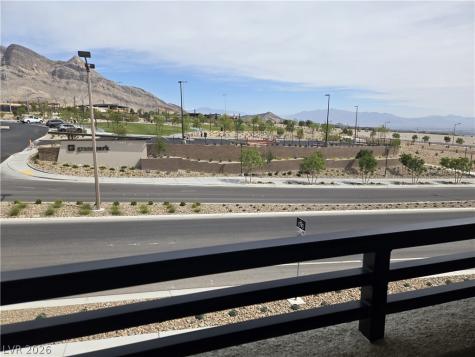 11922 Angle Cliff Avenue Las Vegas NV 89138