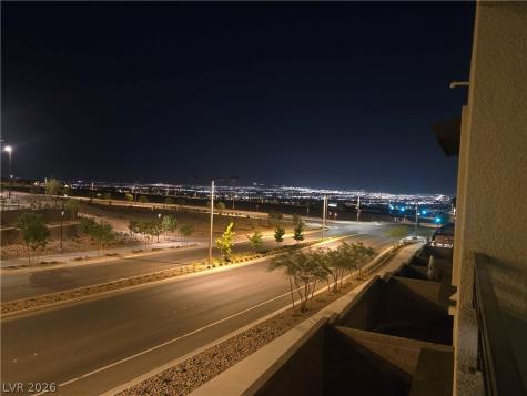 11922 Angle Cliff Avenue Las Vegas NV 89138
