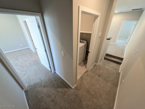 11922 Angle Cliff Avenue Las Vegas NV 89138