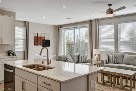 10029 Luna River Avenue Las Vegas NV 89148