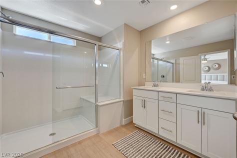 10029 Luna River Avenue Las Vegas NV 89148