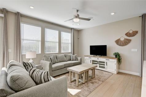 10029 Luna River Avenue Las Vegas NV 89148