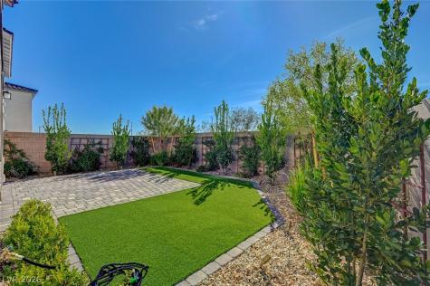 10029 Luna River Avenue Las Vegas NV 89148