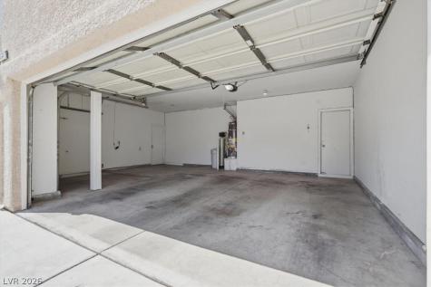 8235 Coyado Street Las Vegas NV 89123