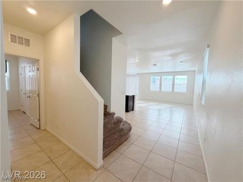 6983 Cottage Vista Avenue Las Vegas NV 89113