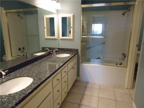 2313 Calle De Nuevo Las Vegas NV 89102