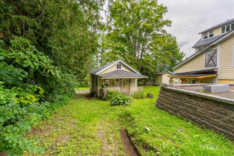 2276-2284 Saranac Avenue Lake Placid NY 12946