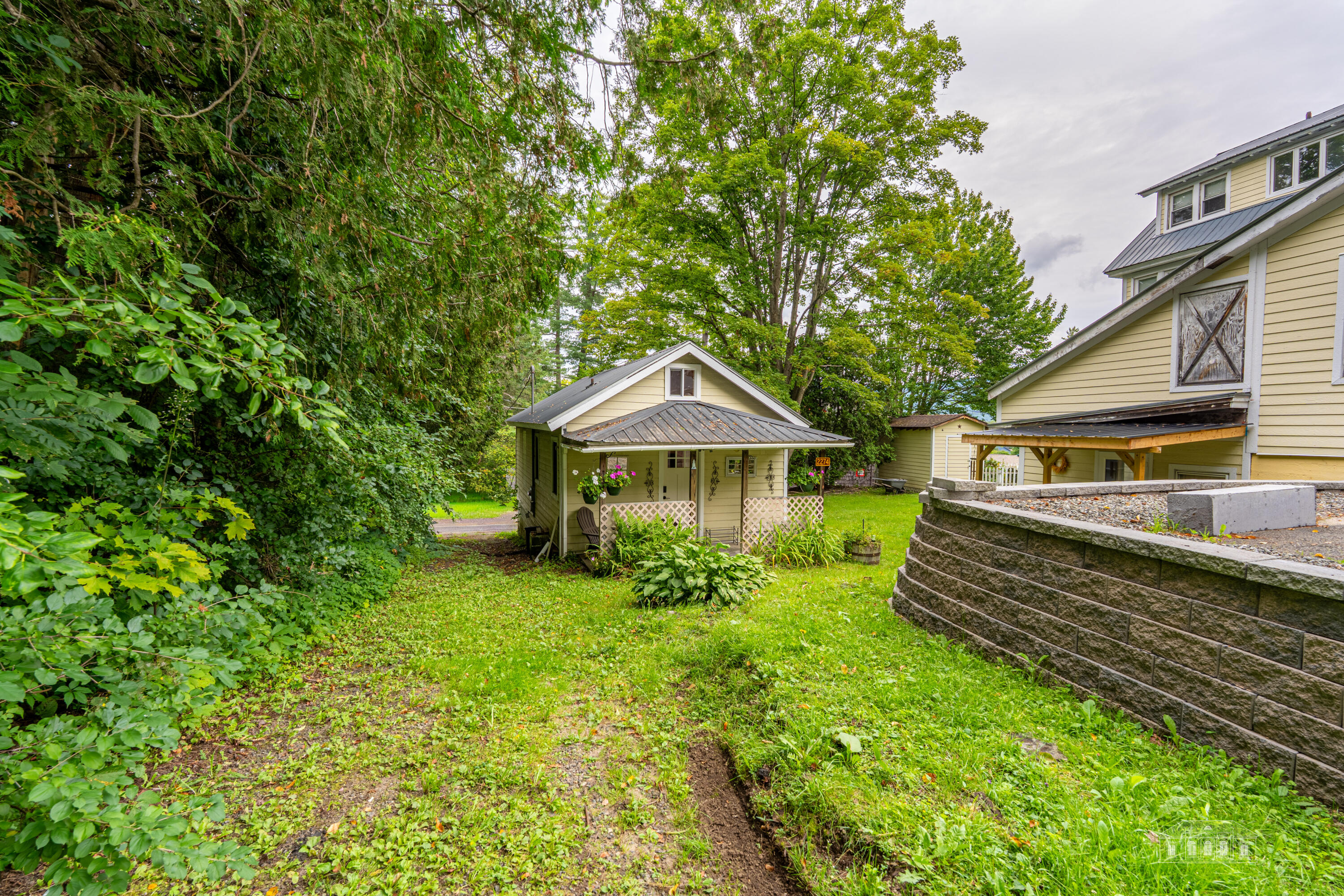 2276-2284 Saranac Avenue Lake Placid NY 12946