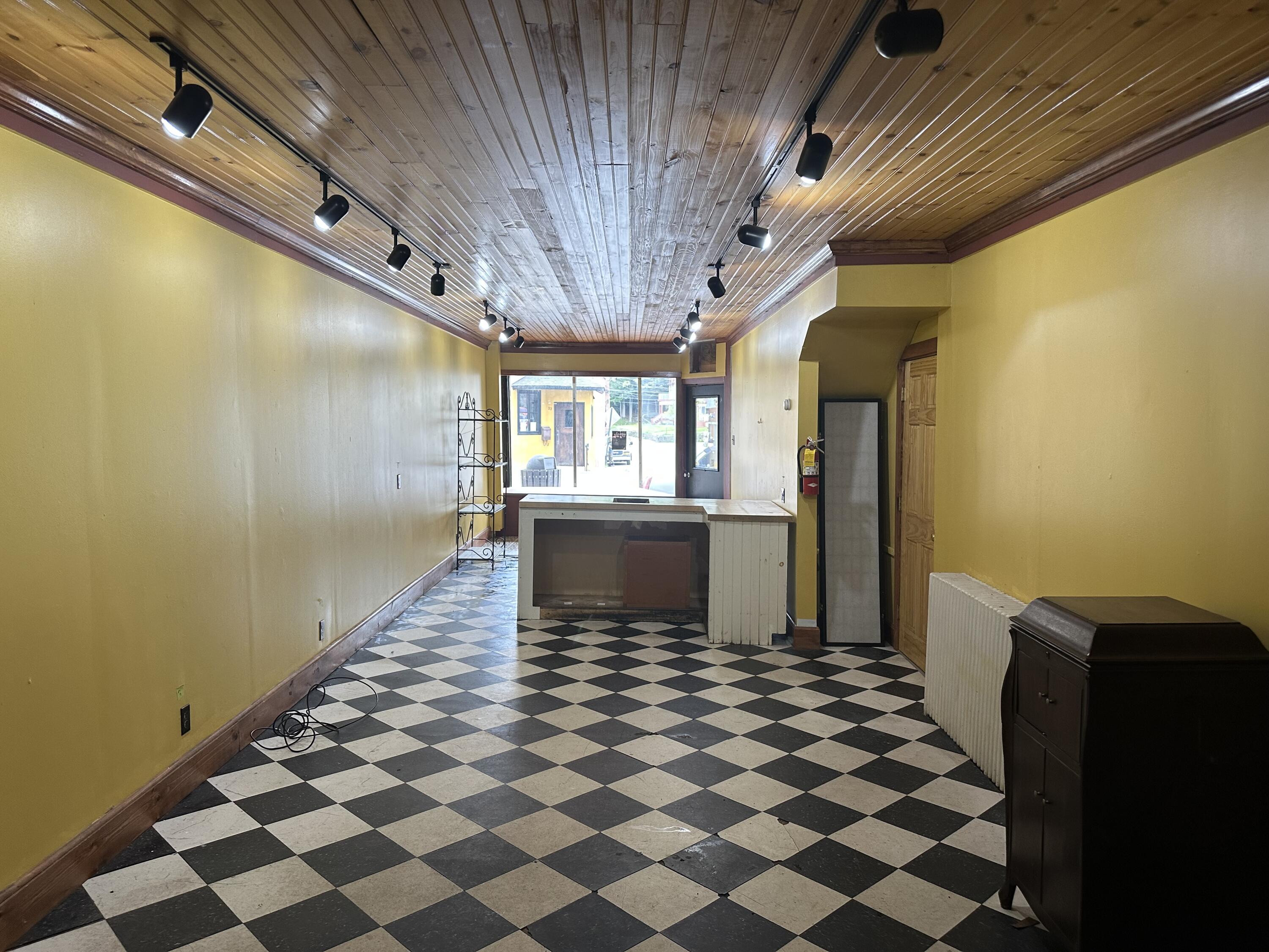 36 Broadway Saranac Lake NY 12983