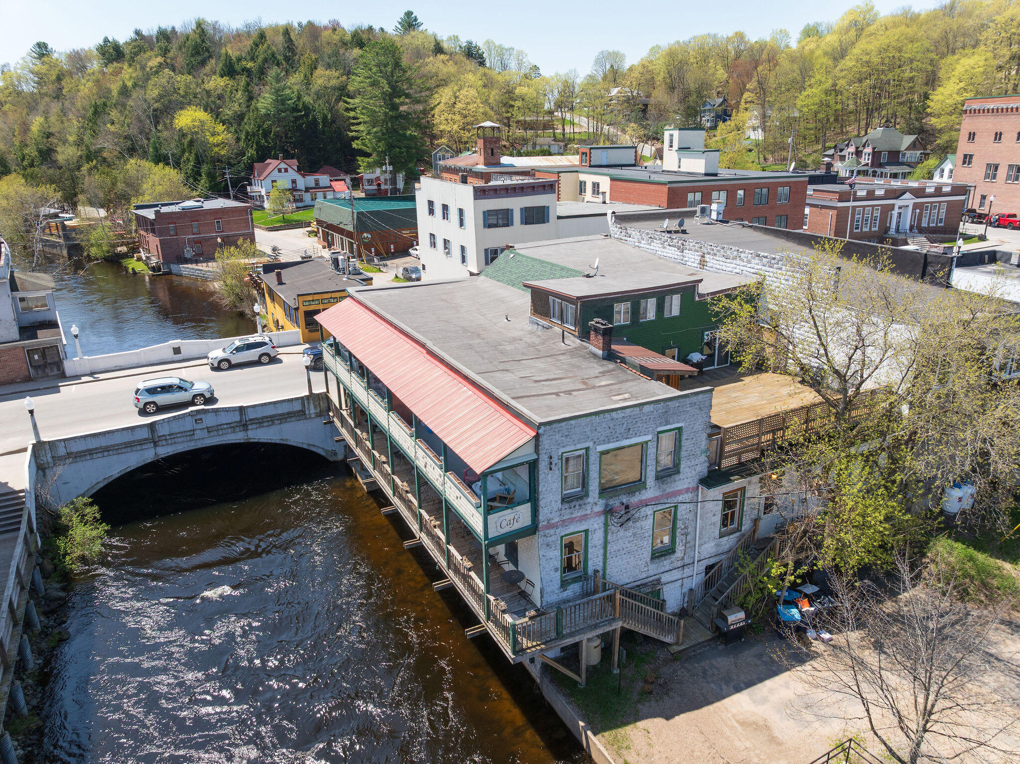 36 Broadway Saranac Lake NY 12983