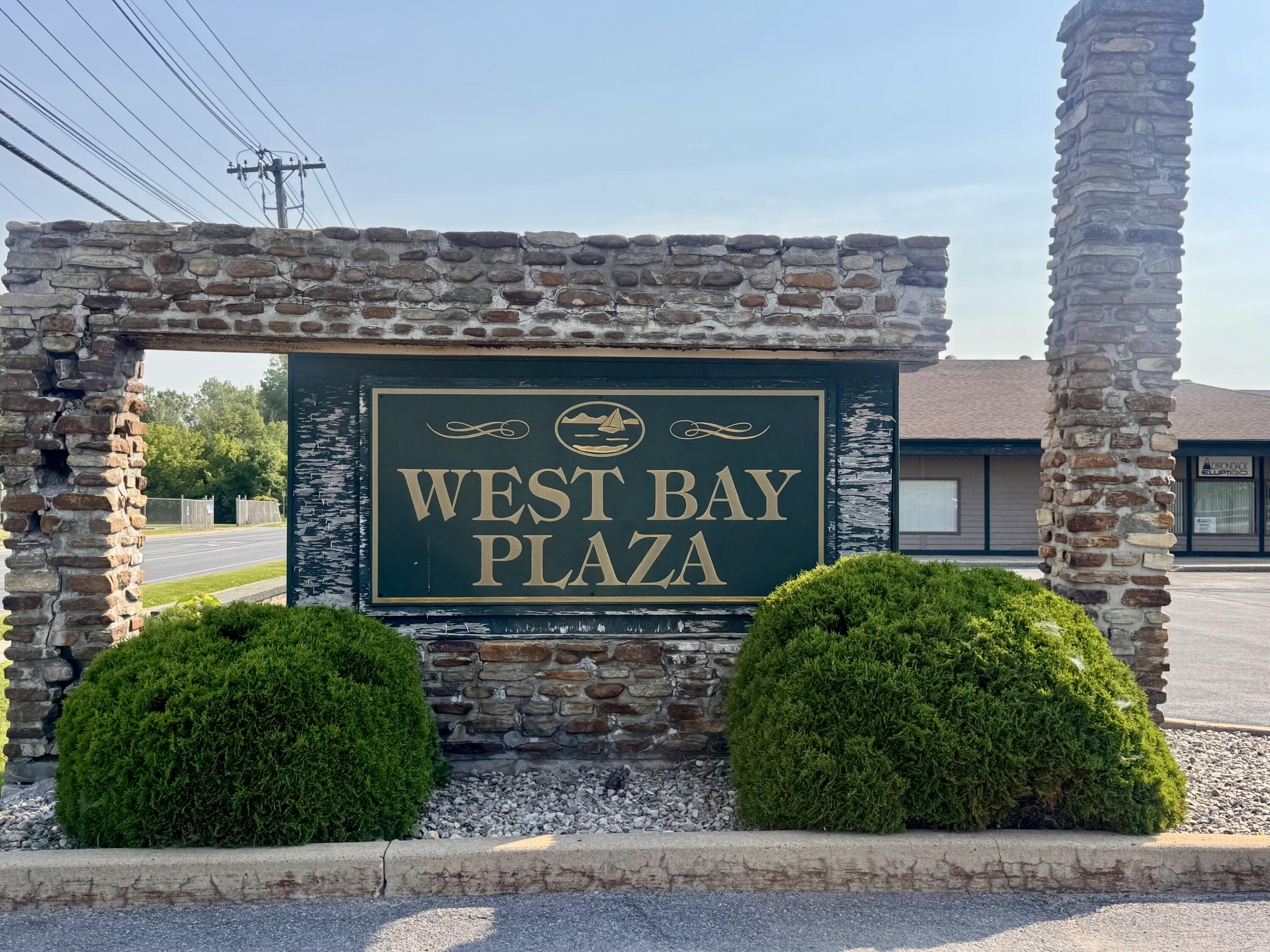 109/209 W Bay Plaza Plattsburgh NY 12901