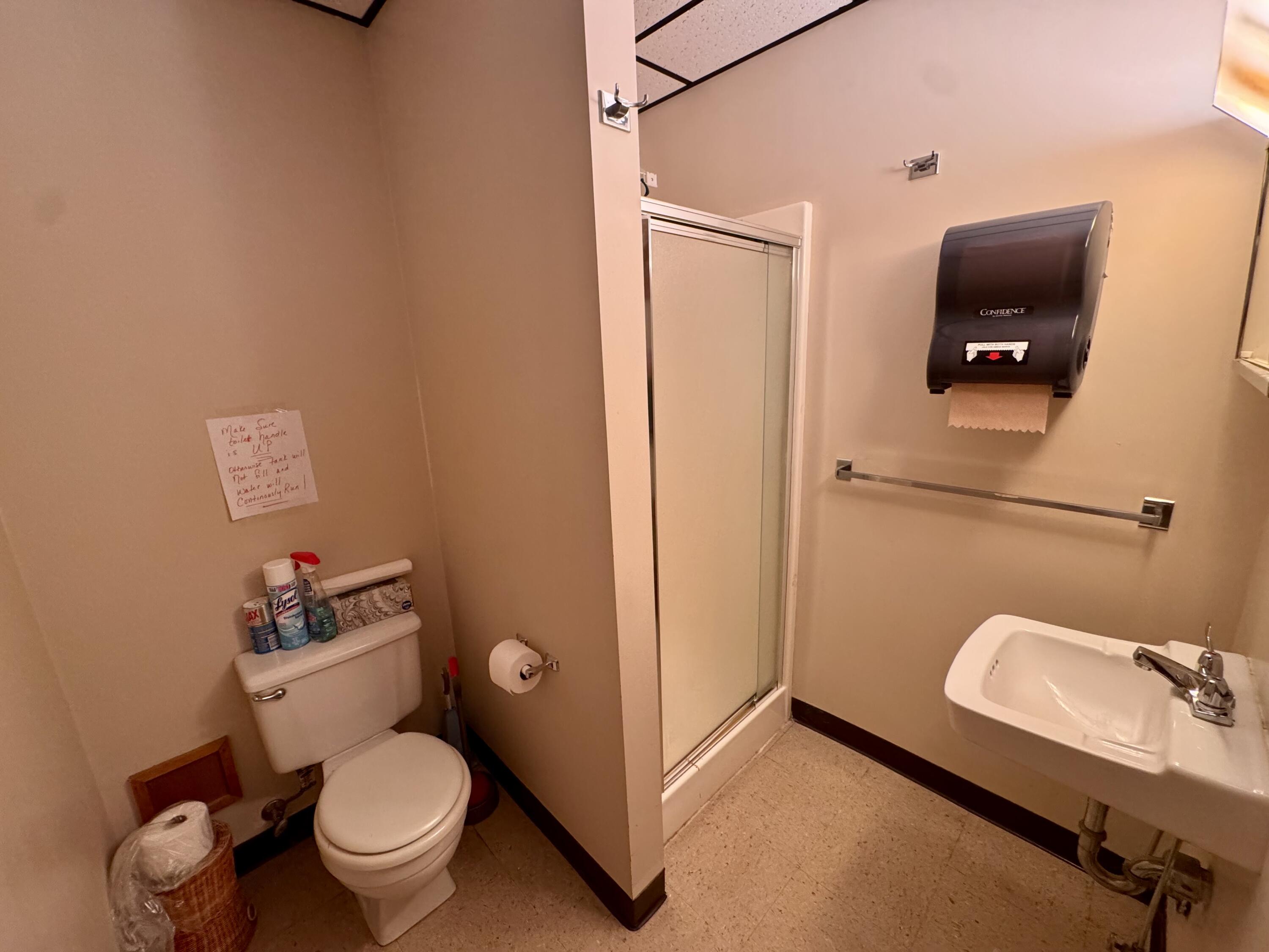 109/209 W Bay Plaza Plattsburgh NY 12901