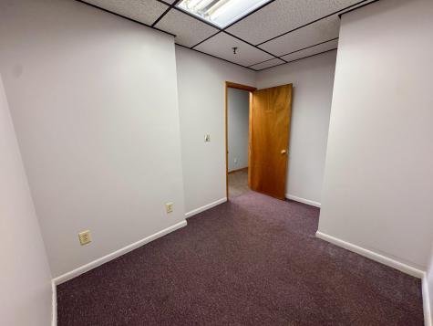 109/209 W Bay Plaza Plattsburgh NY 12901