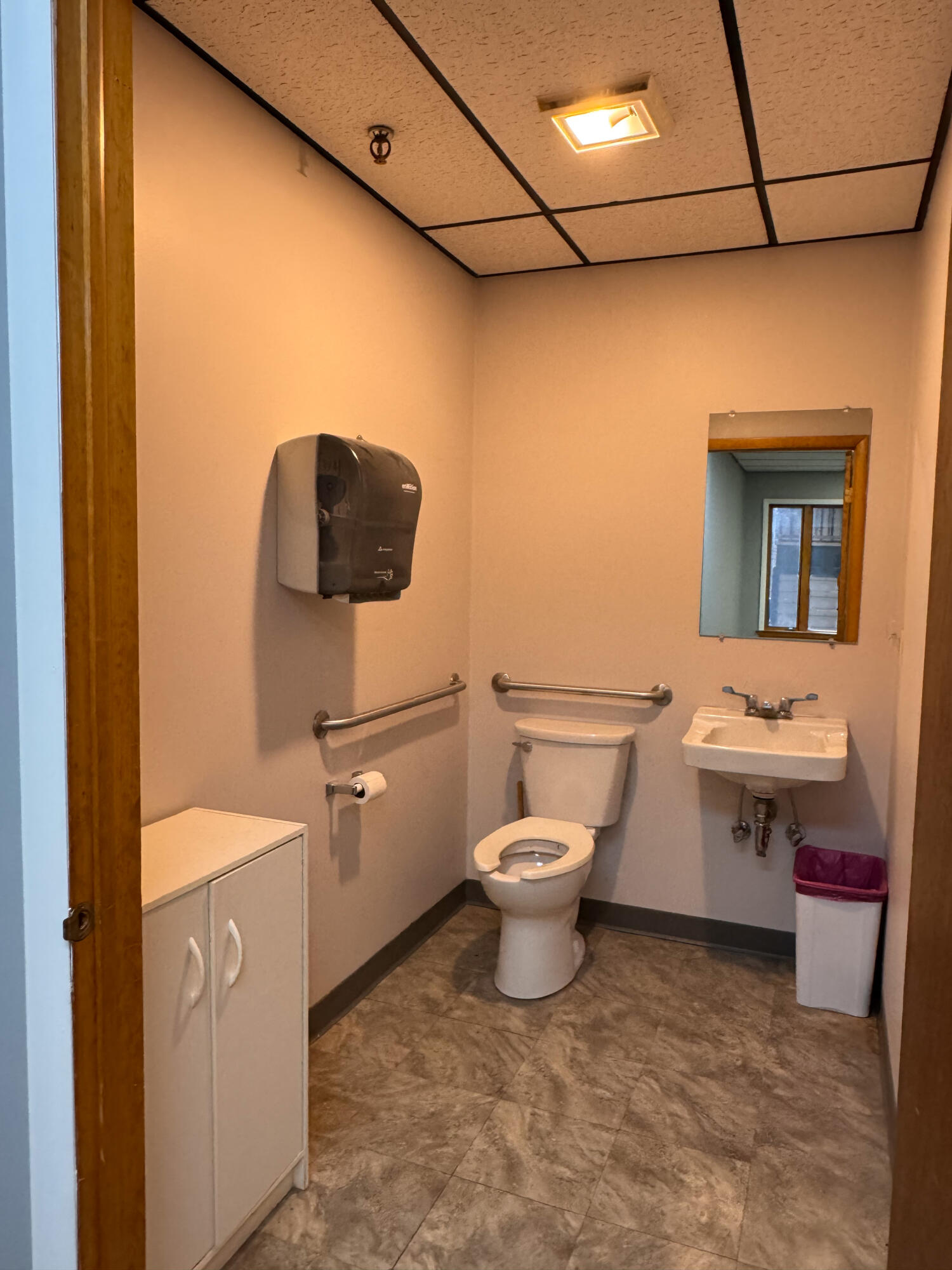 109/209 W Bay Plaza Plattsburgh NY 12901