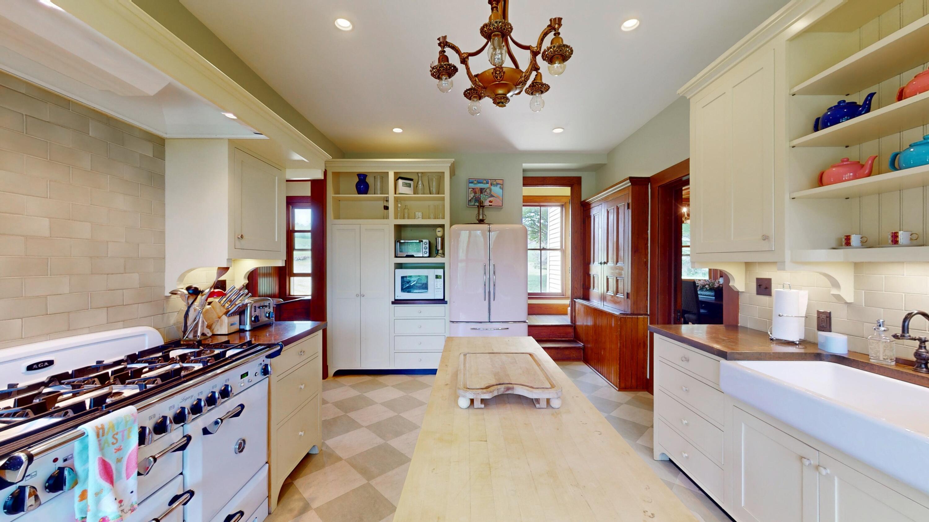 284 Edgemont Road Moriah NY 12960