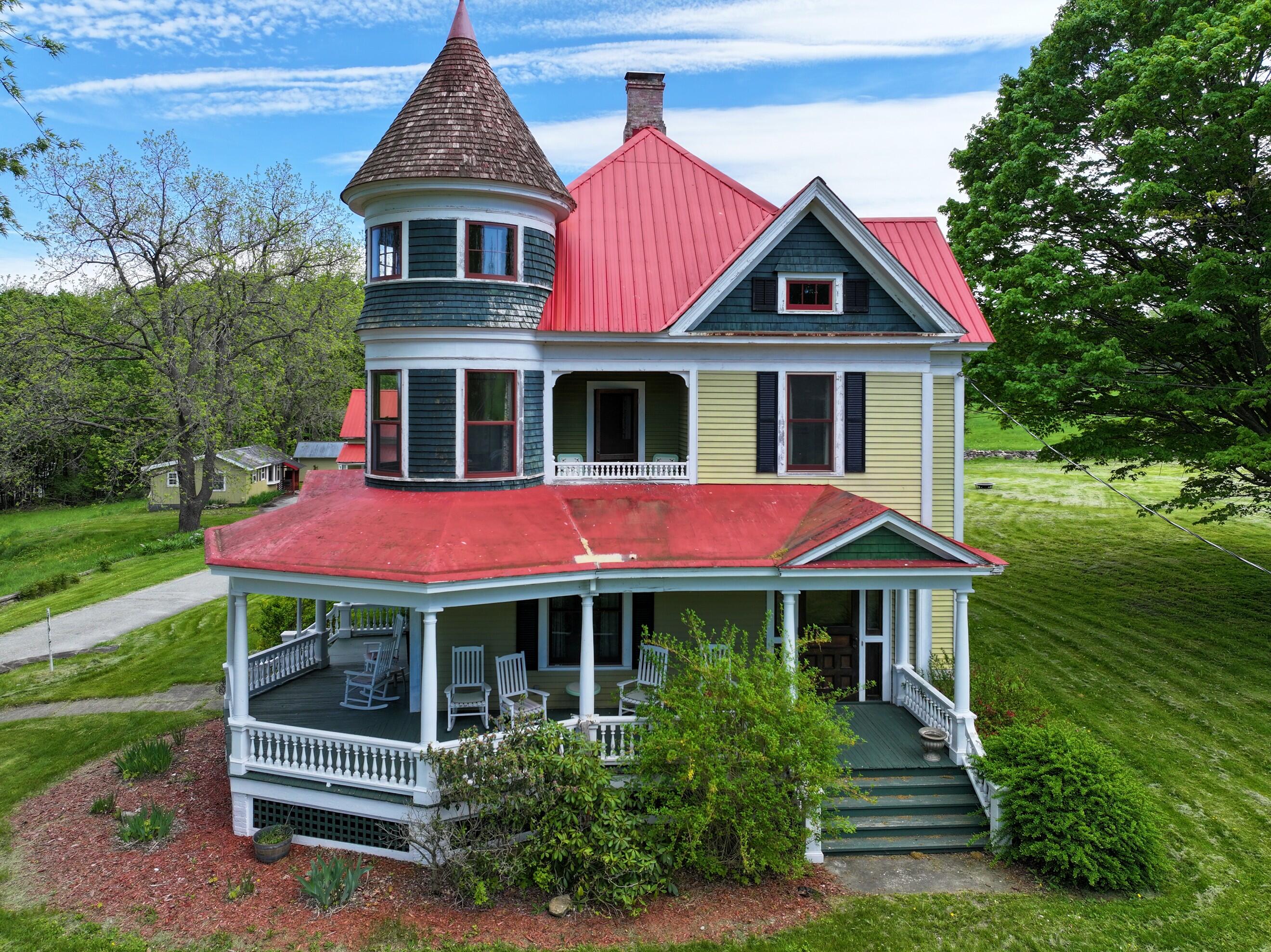 284 Edgemont Road Moriah NY 12960