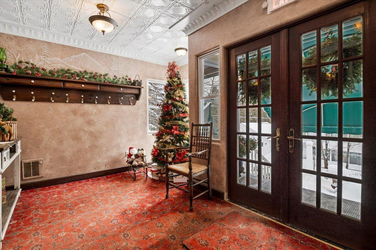 39 Interlaken Avenue Lake Placid NY 12946