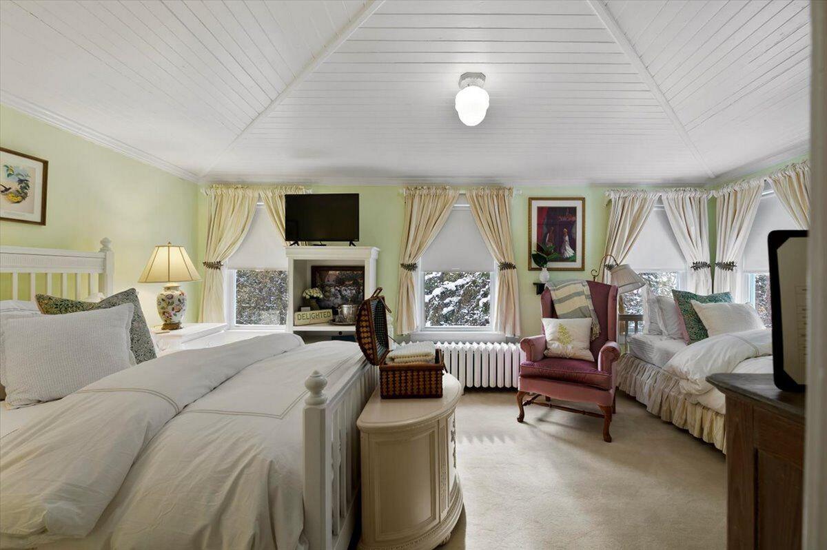 39 Interlaken Avenue Lake Placid NY 12946