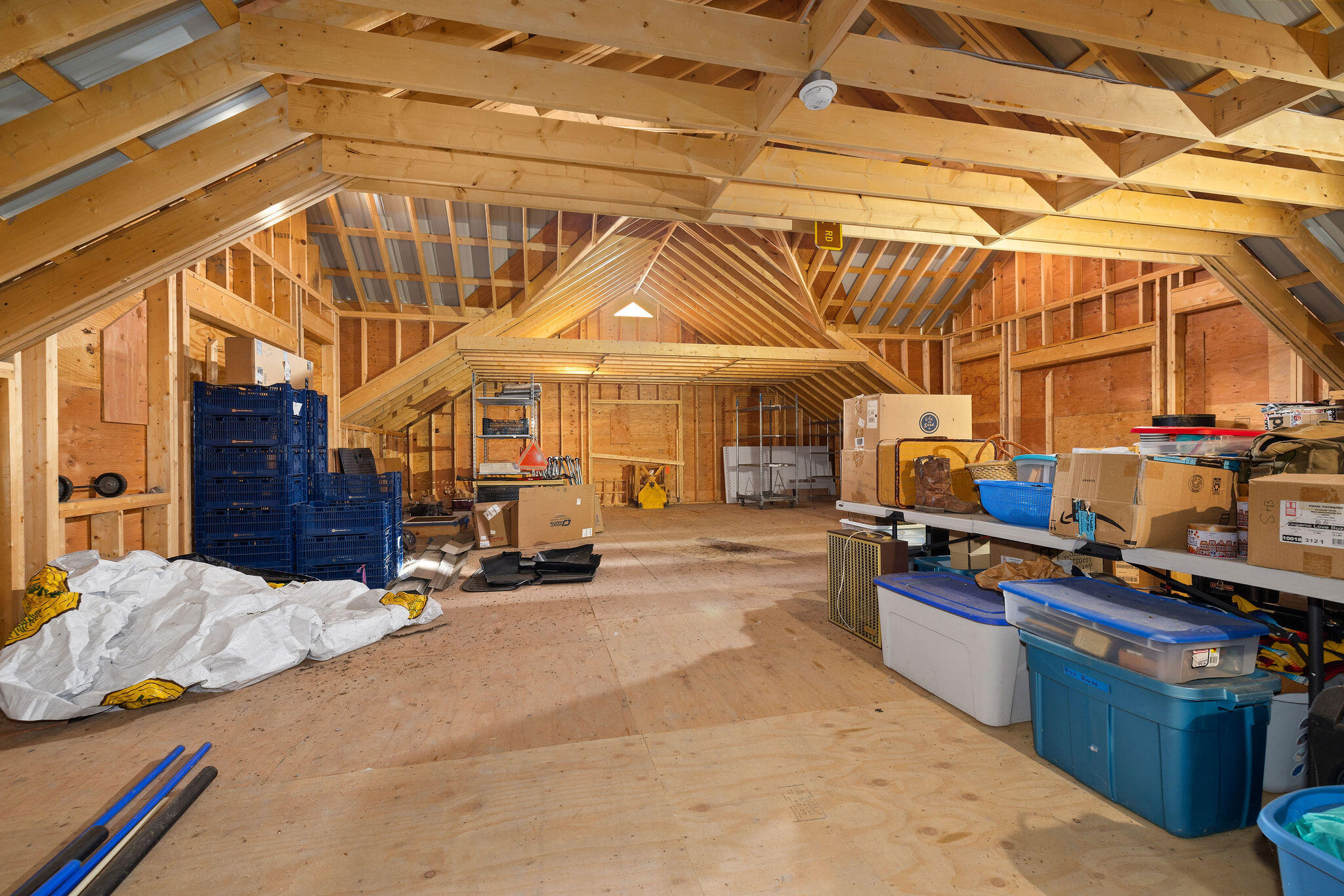 1502 Ny-22 Essex NY 12936