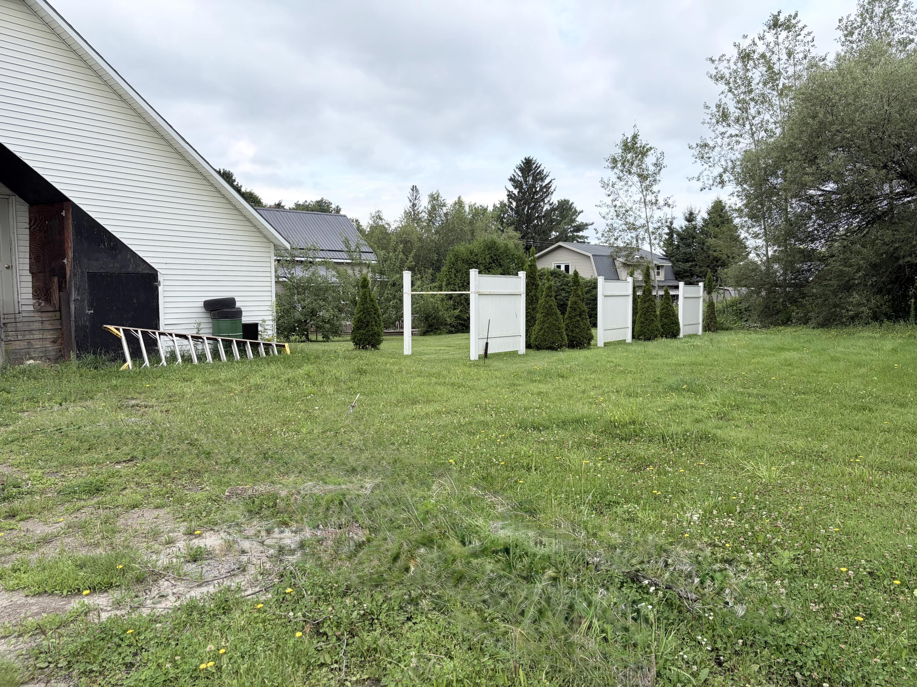 2561 Ny-11b North Bangor NY 12966