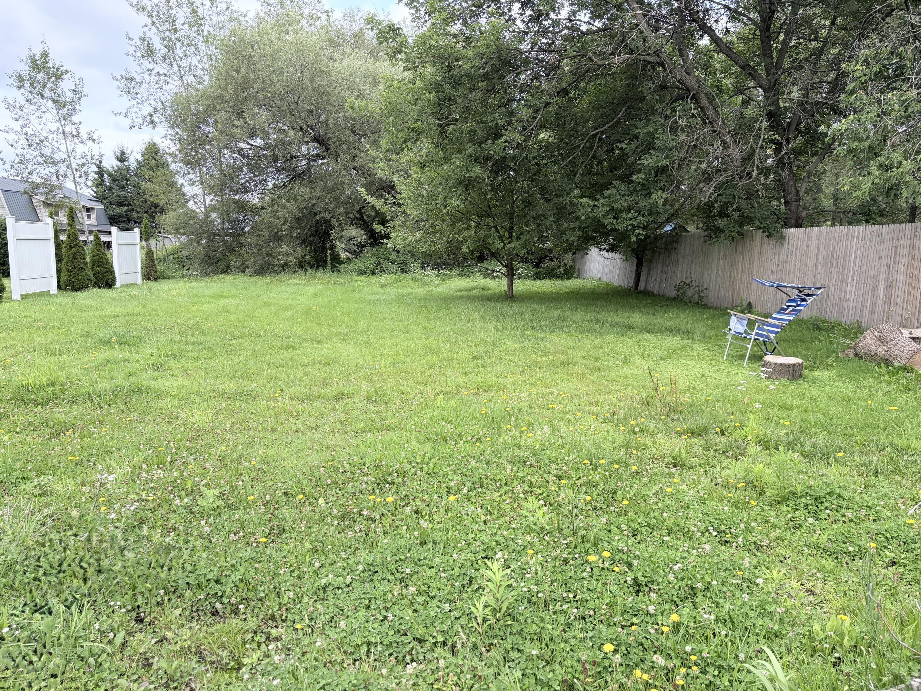 2561 Ny-11b North Bangor NY 12966