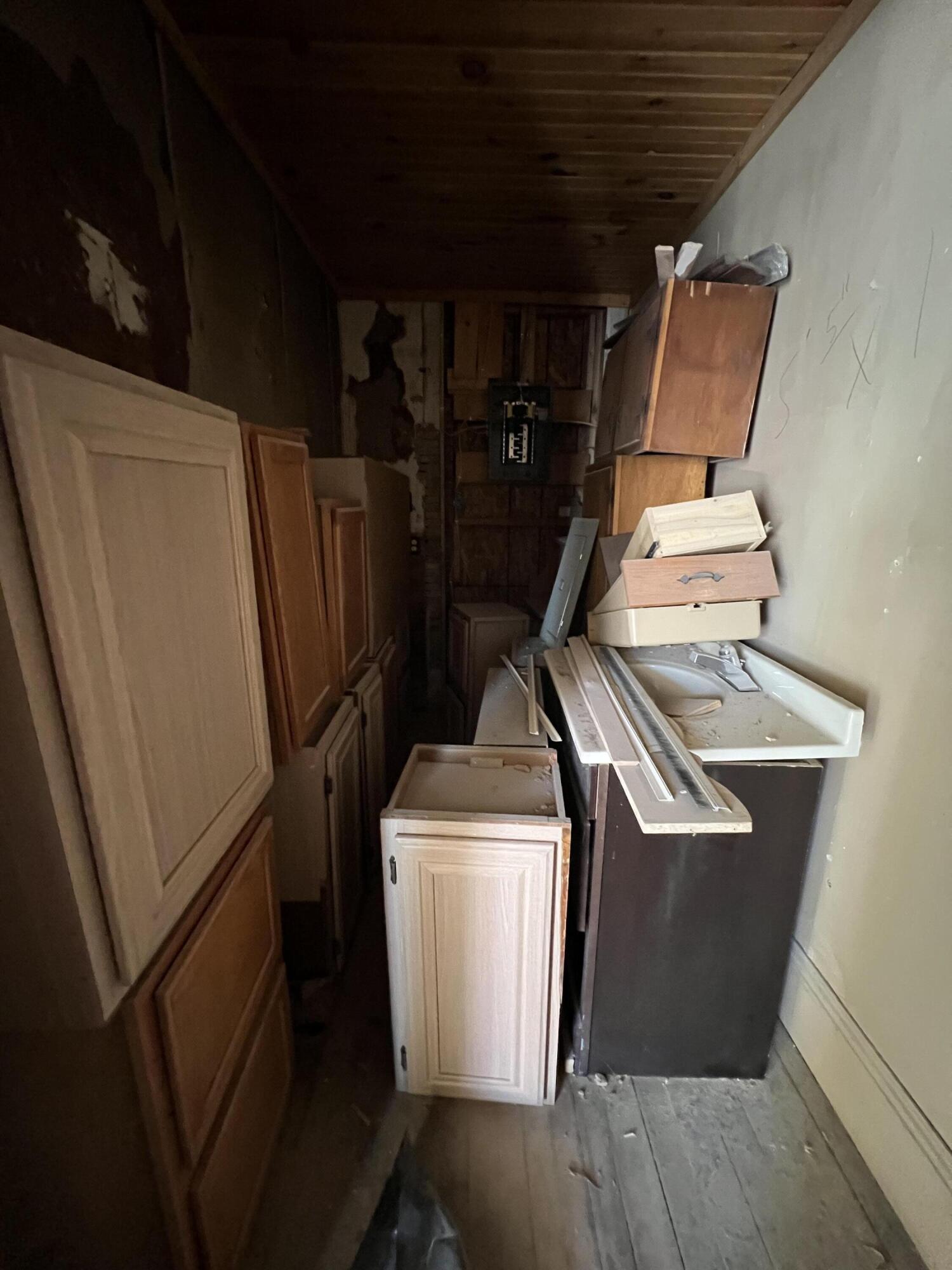 173 E Main Street Chateaugay NY 12920