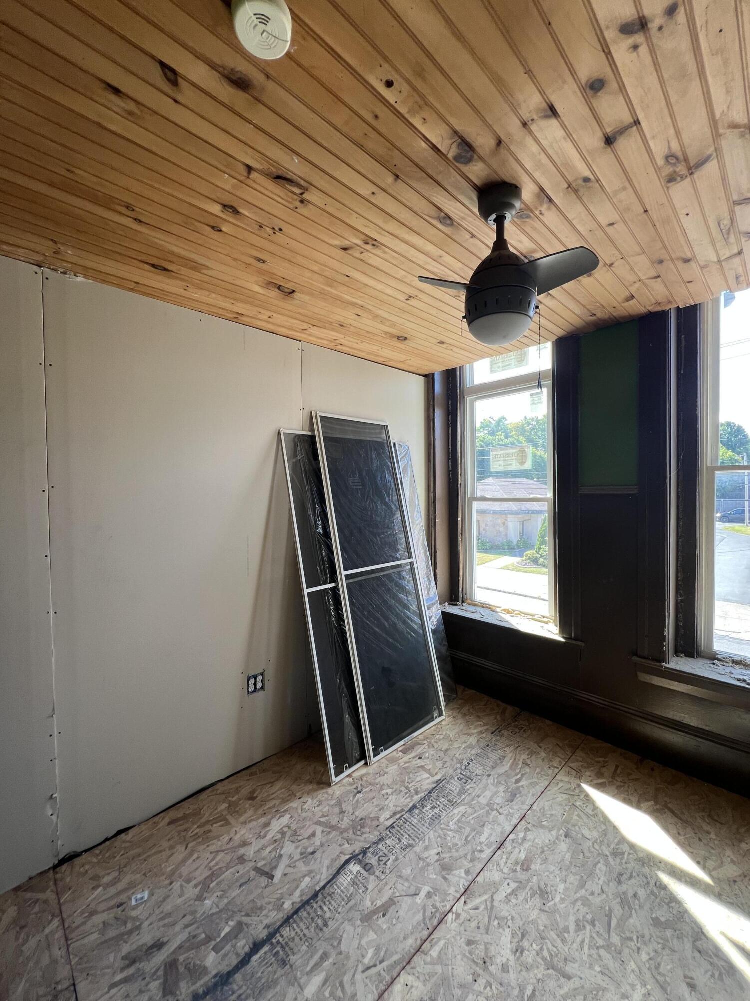 173 E Main Street Chateaugay NY 12920