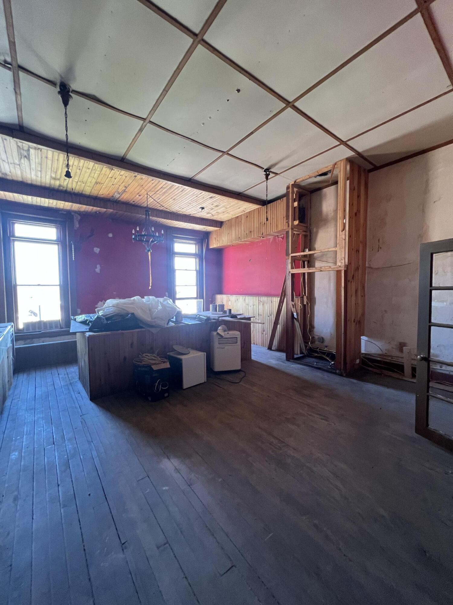 173 E Main Street Chateaugay NY 12920