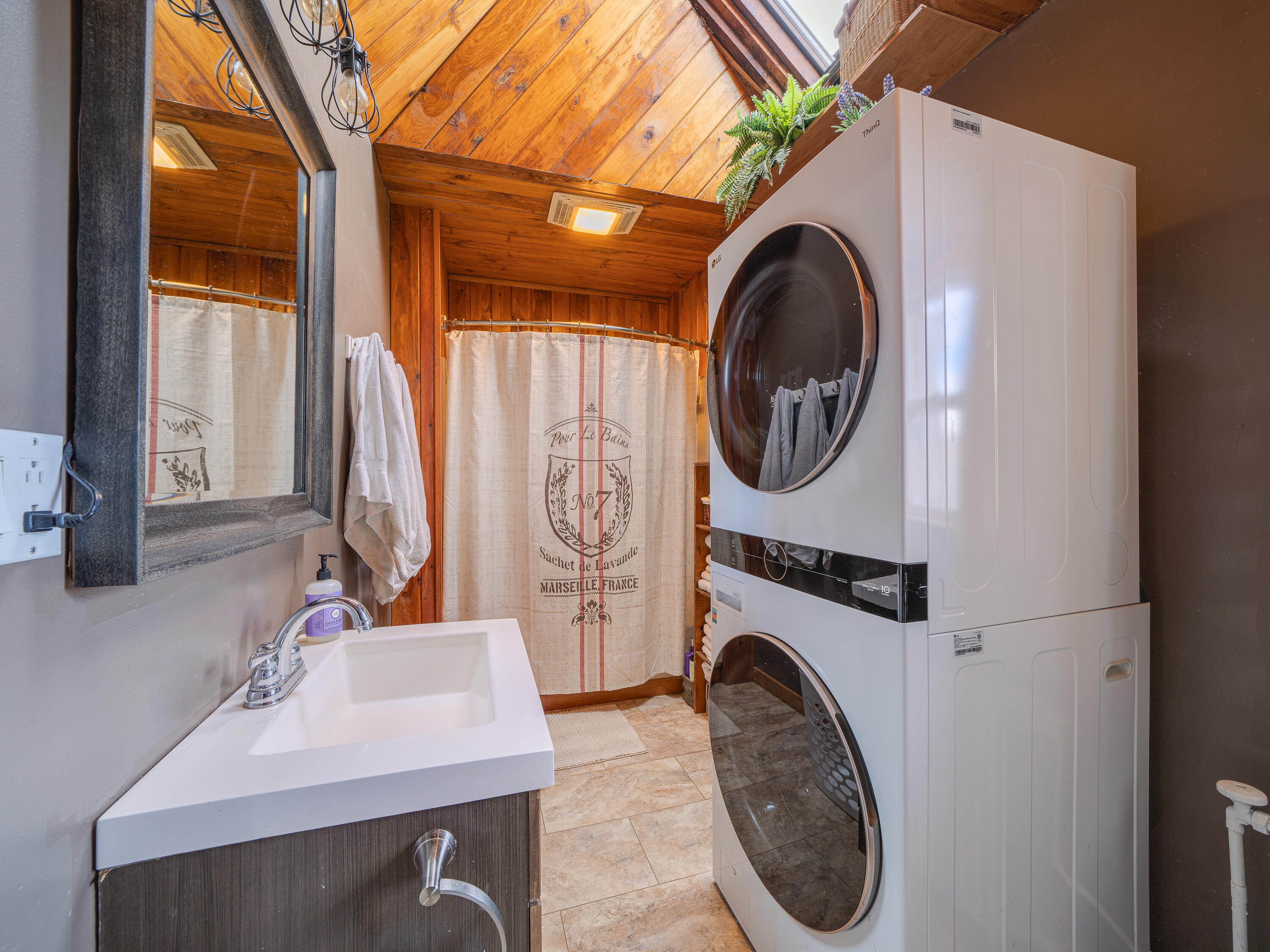 233 Park Street Tupper Lake NY 12986