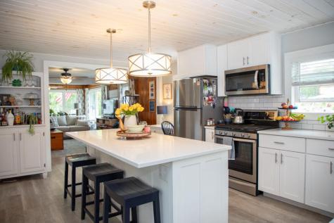 2445 Us-9 Peru NY 12972