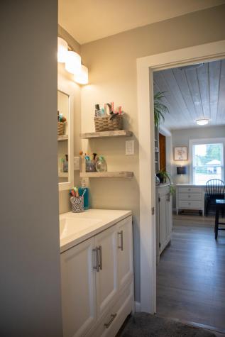 2445 Us-9 Peru NY 12972