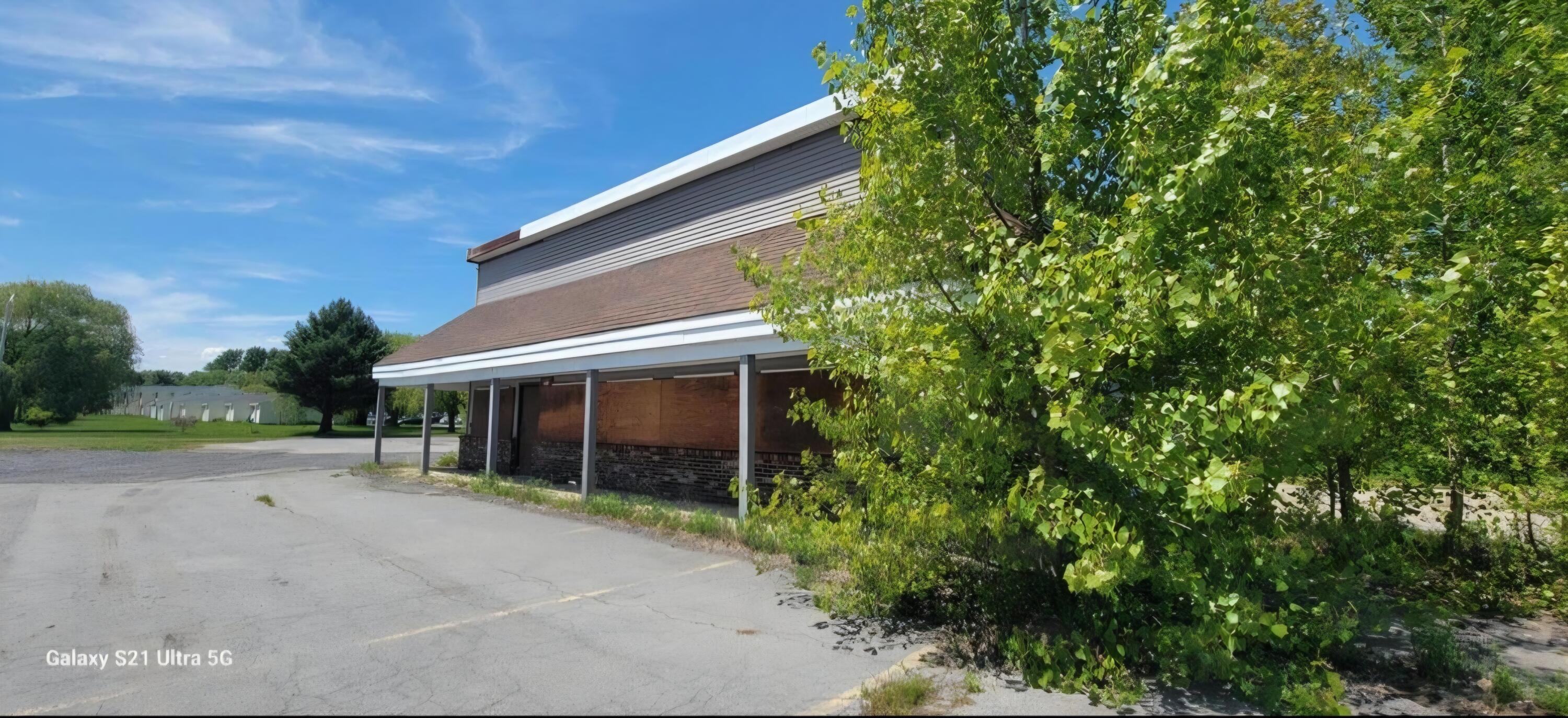 86 Champlain Street Rouses Point NY 12979