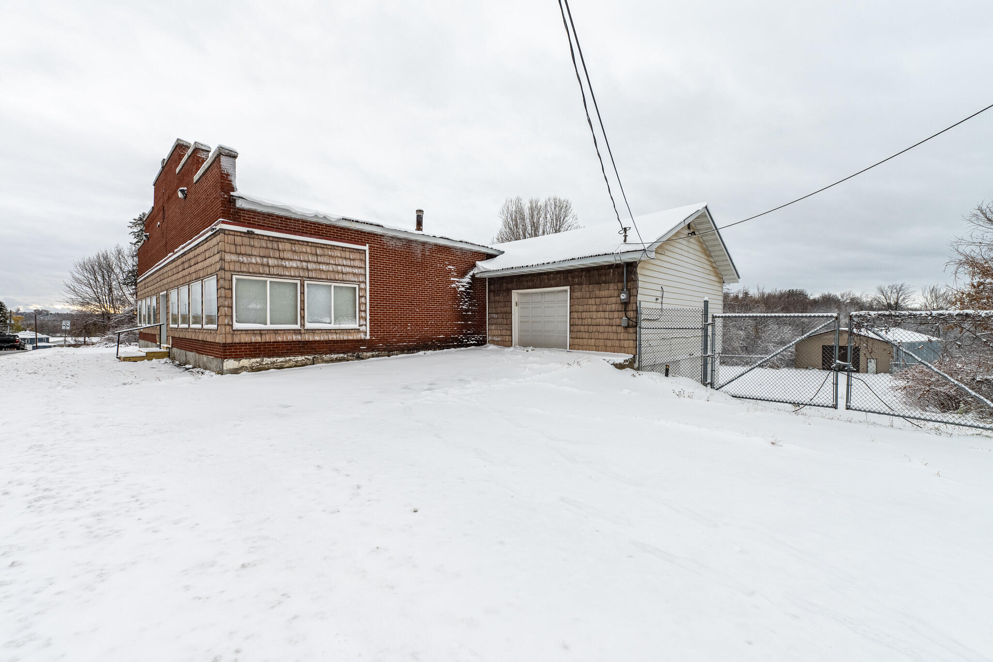 689 East Main Street Malone NY 12953