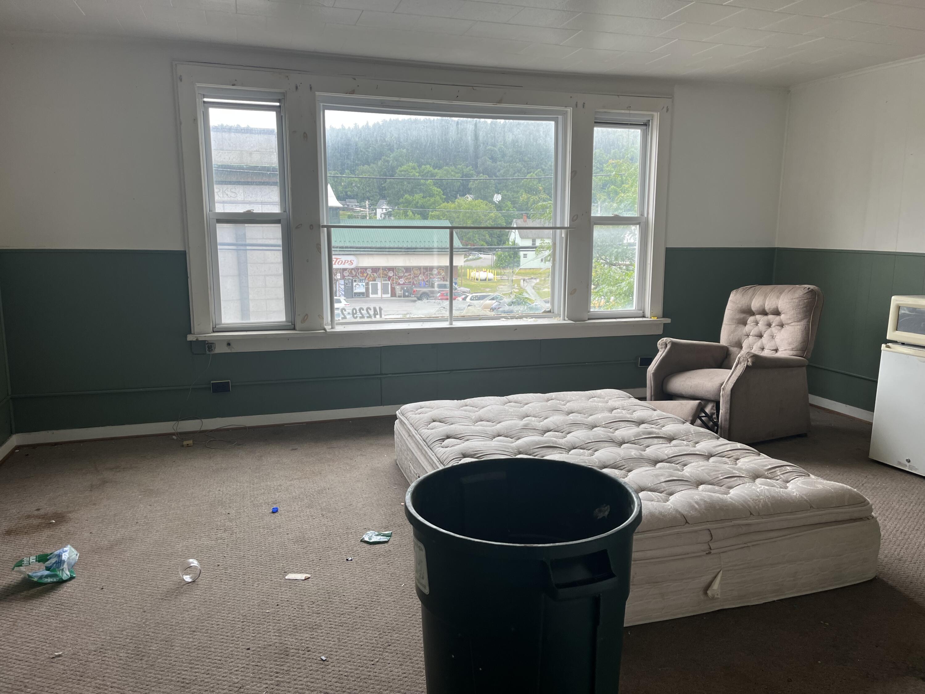 14229 Nys Route 9n Au Sable Forks NY 12912