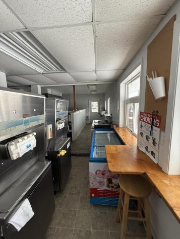 9473 US-9 Chazy NY 12921