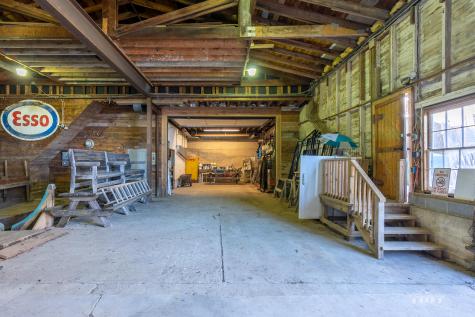 2272 Main Street Essex NY 12936