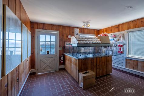 2272 Main Street Essex NY 12936