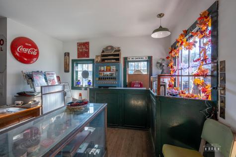 2272 Main Street Essex NY 12936