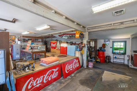 2272 Main Street Essex NY 12936