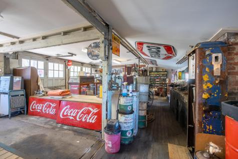 2272 Main Street Essex NY 12936