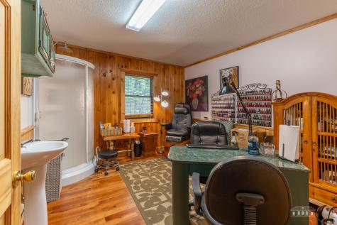 1915 Saranac Avenue Lake Placid NY 12946