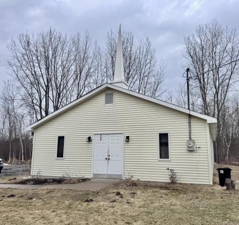 1686 Ny-22b Morrisonville NY 12962
