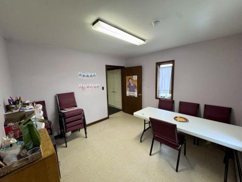 1686 Ny-22b Morrisonville NY 12962
