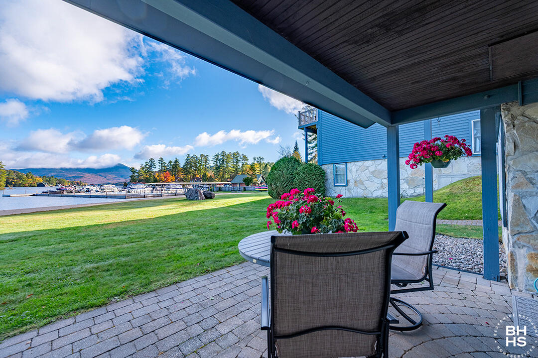 36 Waters Edge Way Lake Placid NY 12946