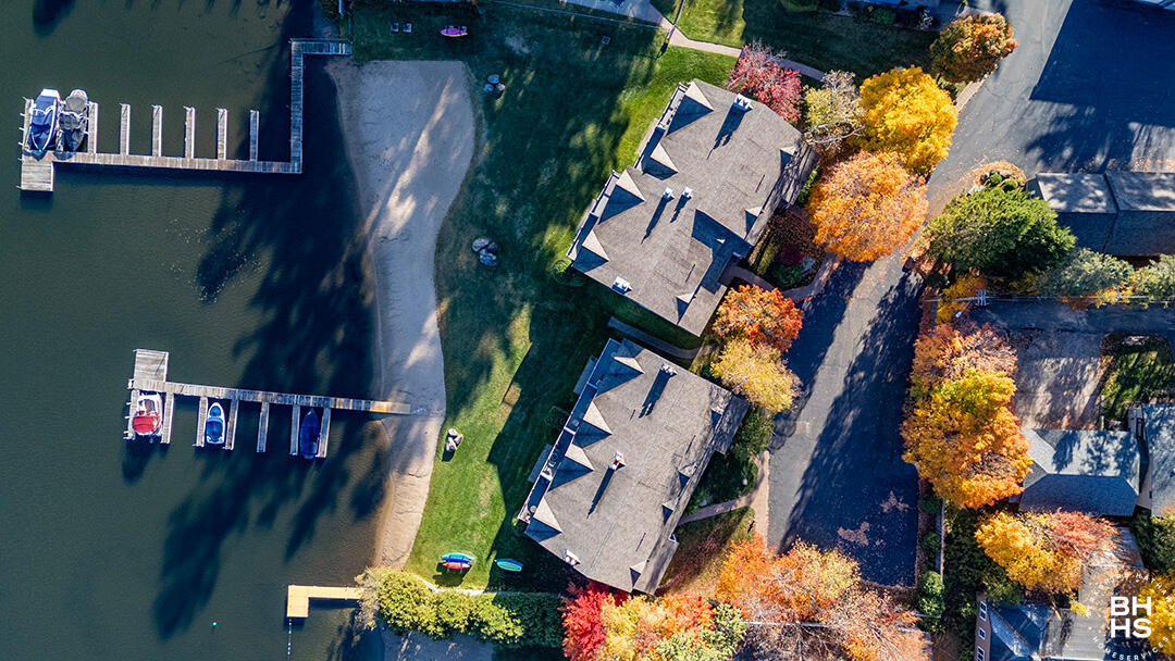 36 Waters Edge Way Lake Placid NY 12946