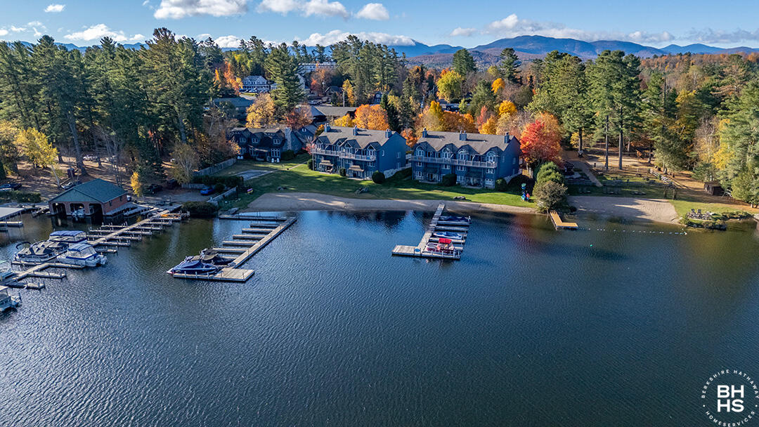 36 Waters Edge Way Lake Placid NY 12946