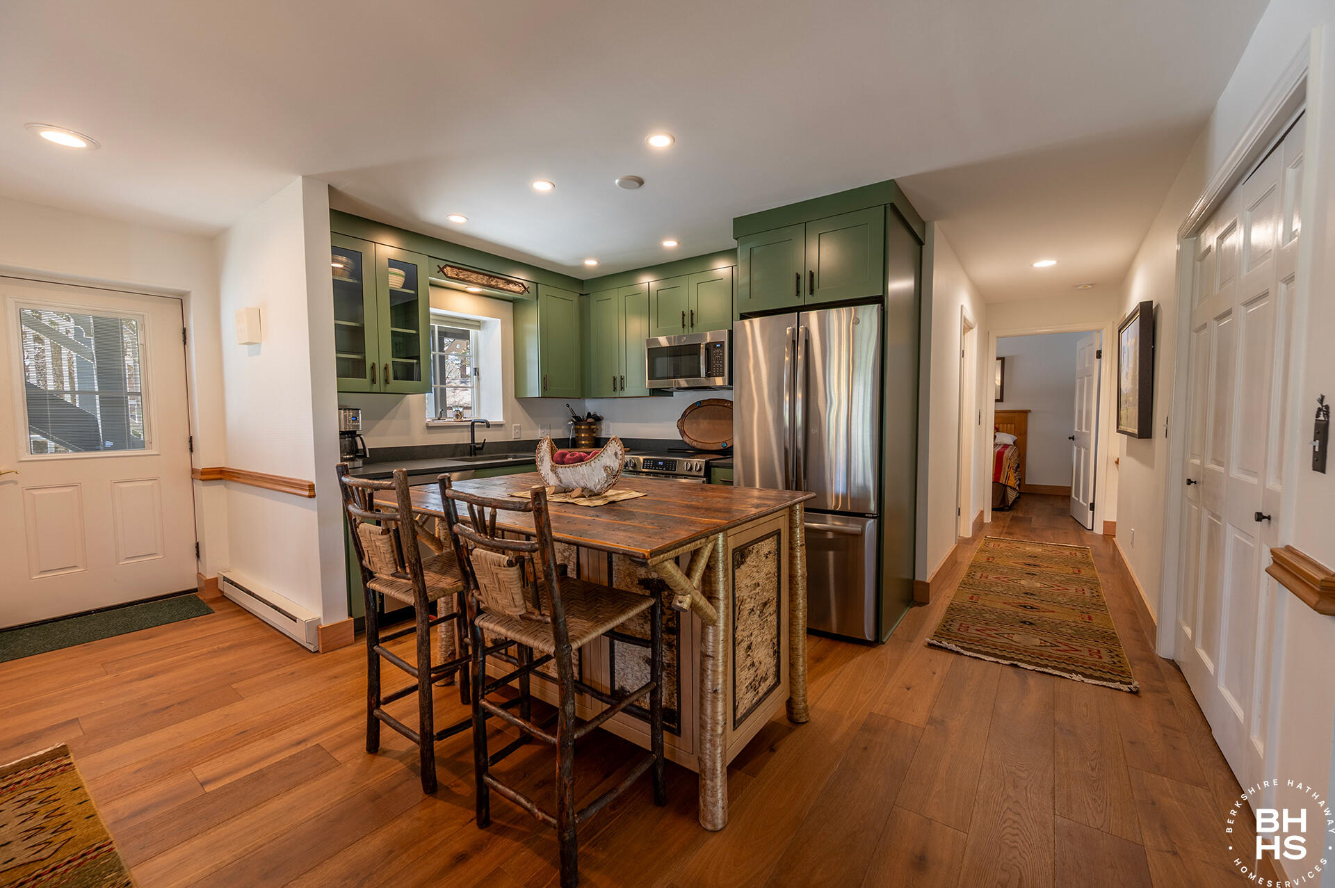 36 Waters Edge Way Lake Placid NY 12946