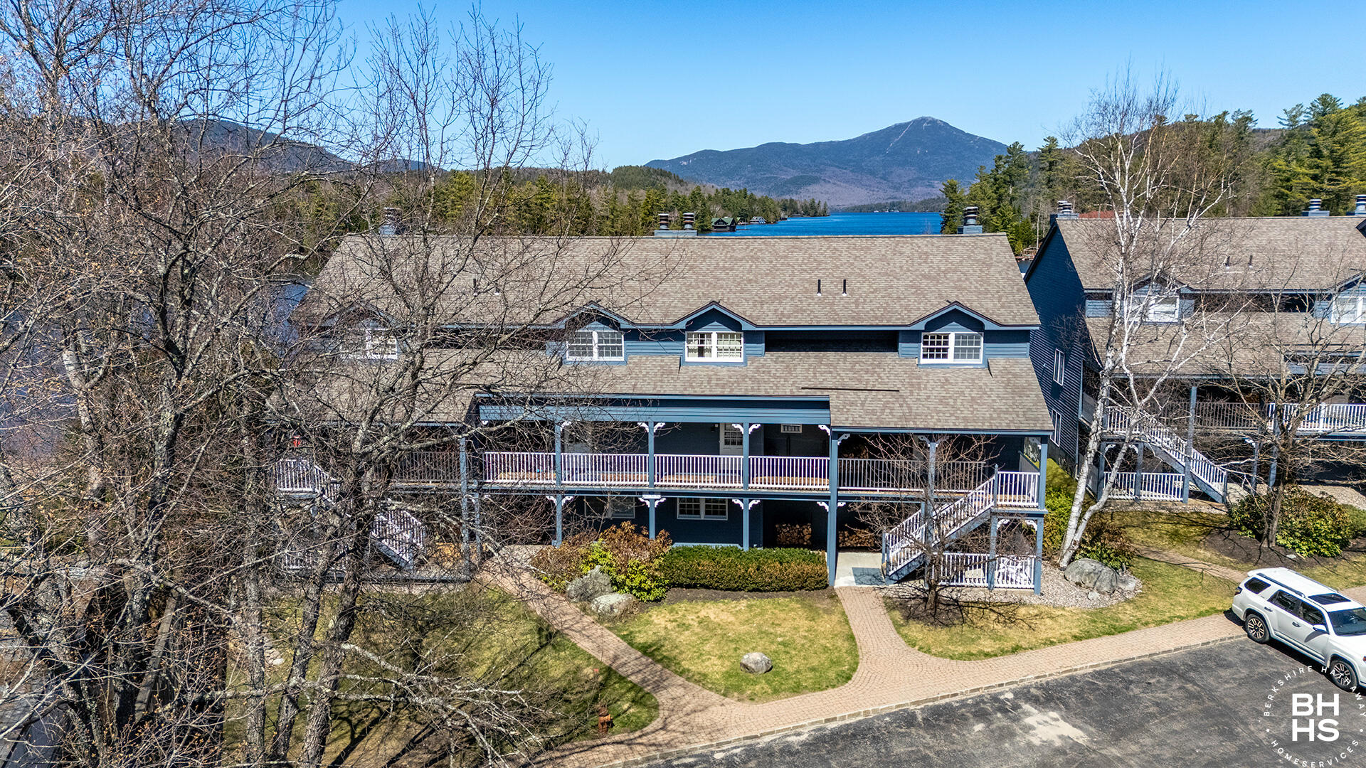 36 Waters Edge Way Lake Placid NY 12946