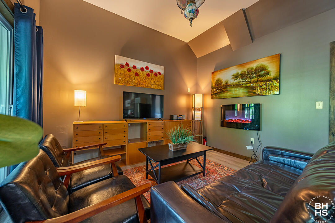 6143 Sentinel Road Lake Placid NY 12946