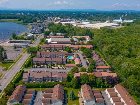 41 Set Point Plattsburgh NY 12901